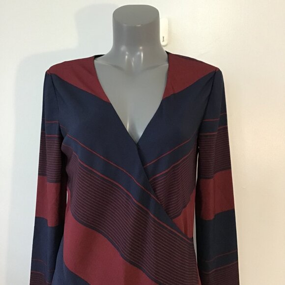 NWT Tory Burch Lyon Navy and Burgundy Strip V-Neck Dress Size 4 - Picture 2 of 14